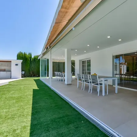 Guzman - Senieta Villa Calp